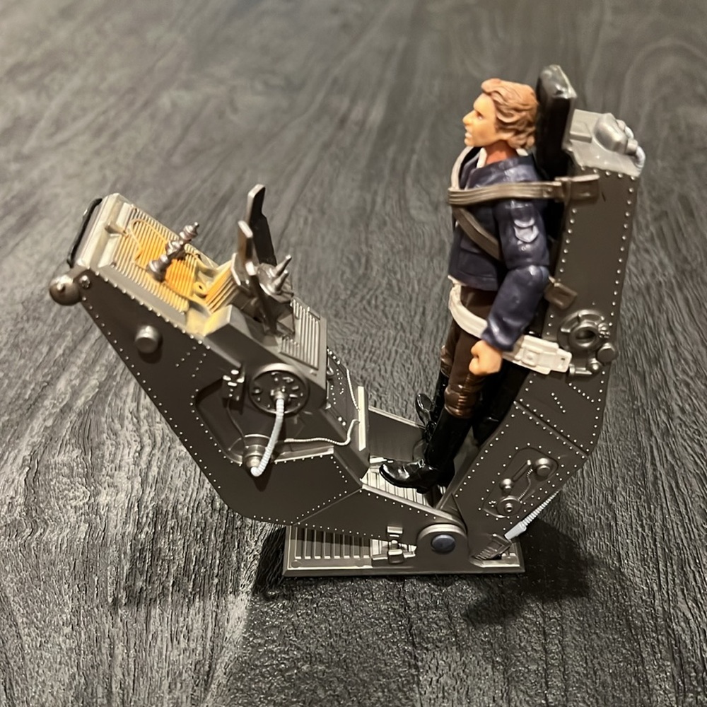 Star Wars Hasbro Loose Action Figure of Han Solo w/Torture Rack - Picture 5 of 11
